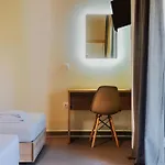 Riposo & 4* Kávos