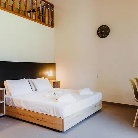 Riposo & Aparthotel Kávos