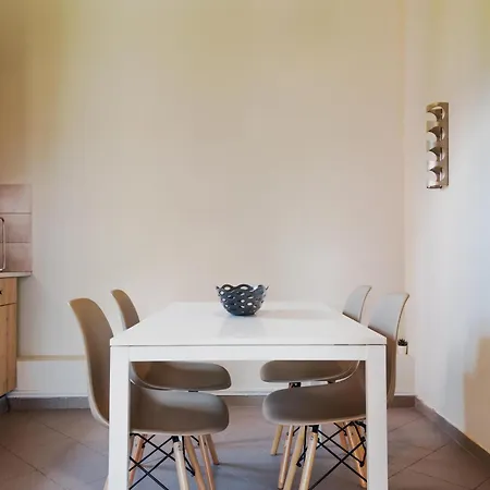 Aparthotel Riposo & Kávos